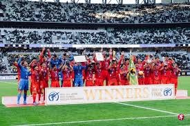 42岁塔帅破防？炮轰曼联：根本不想踢！被问“落后15分”黑脸离场