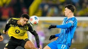 全英羽球超级1000赛 ｜ 黑马李佳豪过不了最后一关 石宇奇时隔7年再度封王