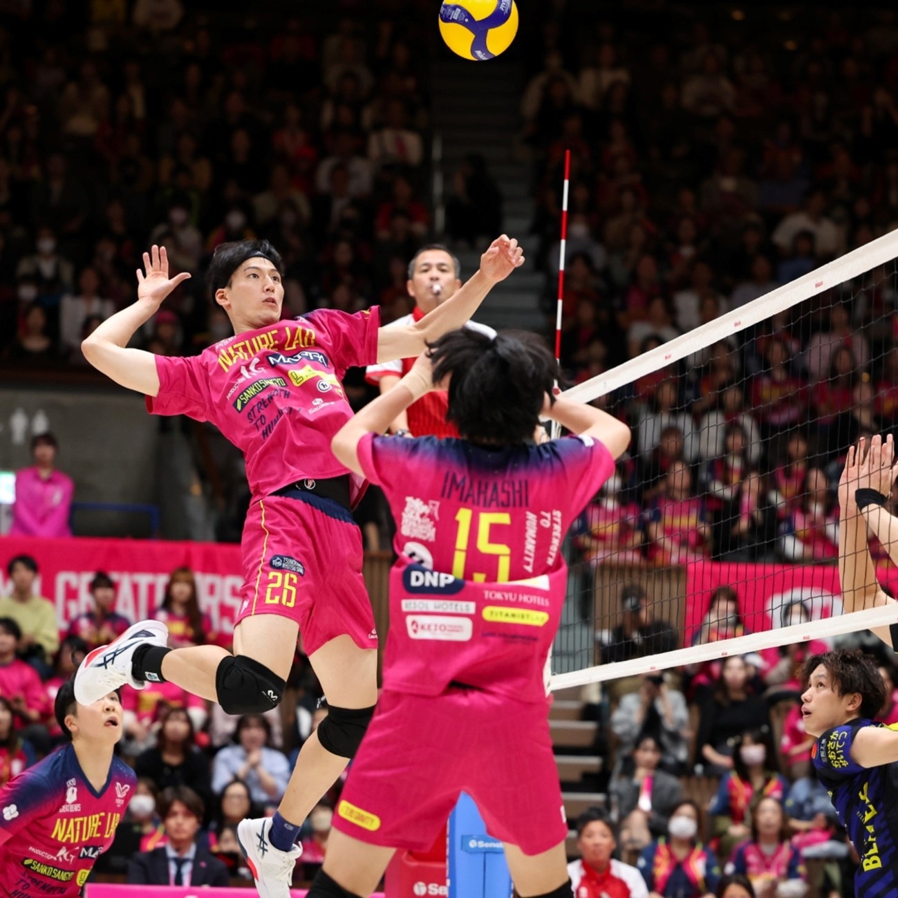 世预赛国足不敌澳大利亚队 无缘直通世界杯