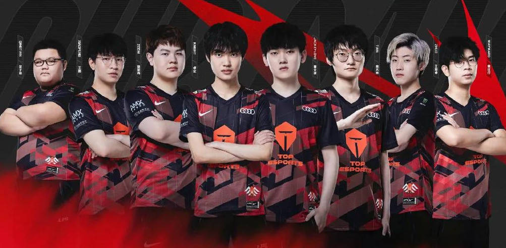 认真踢球的格雷茨卡依然在俱乐部和国家队可以扮演重要角色.